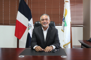 Sócrates Díaz asume como nuevo administrador general de MERCADOM