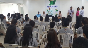 MERCADOM Recibio a estudantes de la UNPHU y del Politecnico Padre Bartolome Vegh