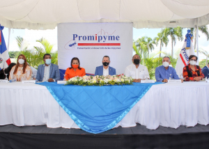 Promipyme desembolsa más de 96 millones de pesos en préstamos a comerciantes del Merca Santo Domingo