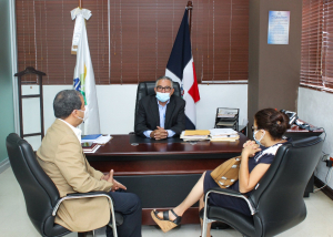 Merca Santo Domingo coordina con ADESS para permitir compras con Tarjetas Solidaridad